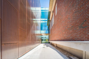 Umass Isenberg School of Management
